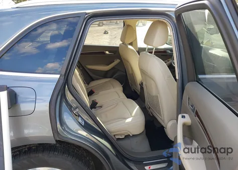 2012 Audi Q5 3.2 Premium Plus z USA, uszkodzony, nr VIN WA1DKAFP4CA043514